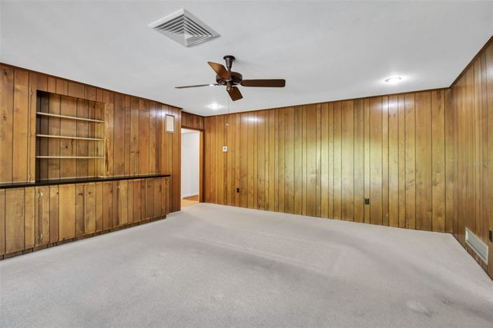 Image No.26-4 Bed Property for sale