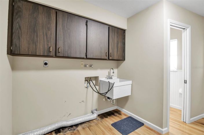 Image No.29-4 Bed Property for sale