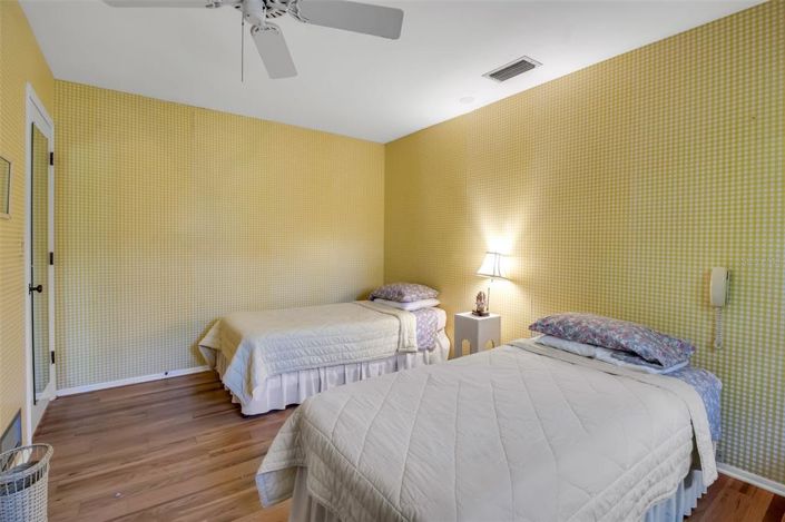 Image No.37-4 Bed Property for sale