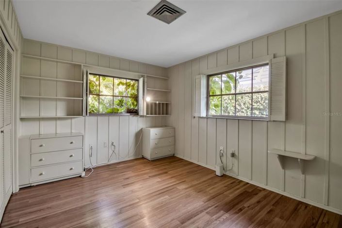 Image No.39-4 Bed Property for sale