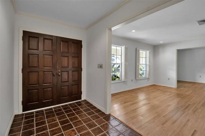 Image No.5-4 Bed Property for sale