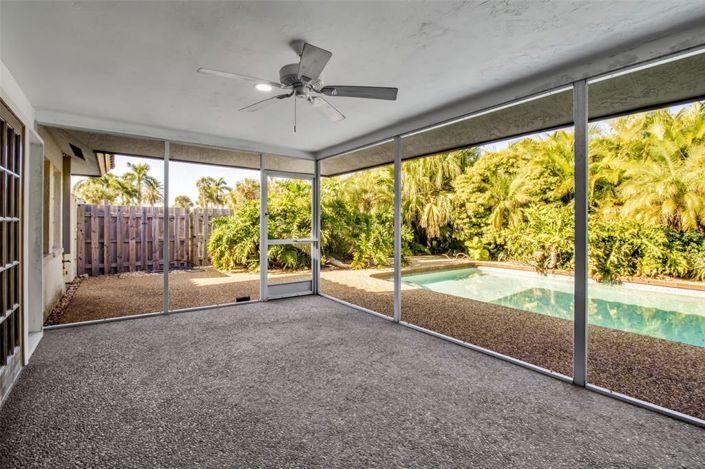 Image No.54-4 Bed Property for sale