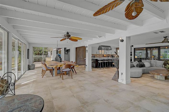 Image No.18-3 Bed Property for sale