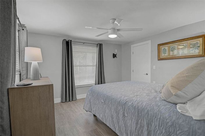 Image No.23-3 Bed Property for sale