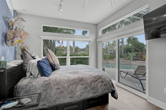 Image No.30-3 Bed Property for sale