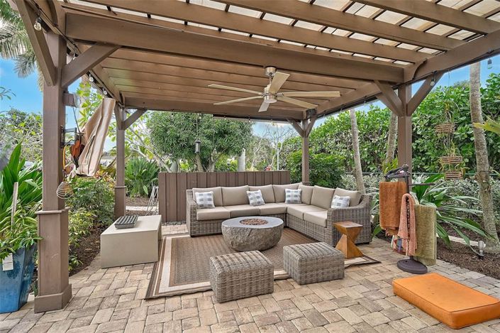 Image No.38-3 Bed Property for sale