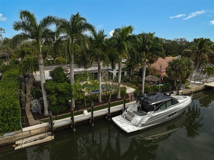 Image No.60-3 Bed Property for sale