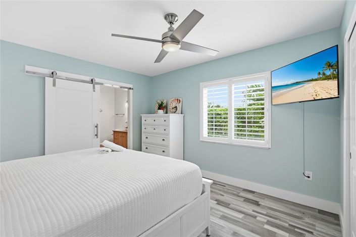 Image No.26-2 Bed Property for sale