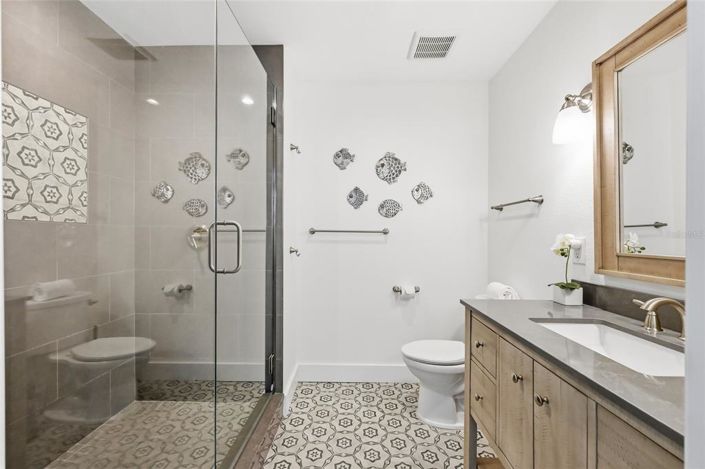 Image No.28-2 Bed Property for sale