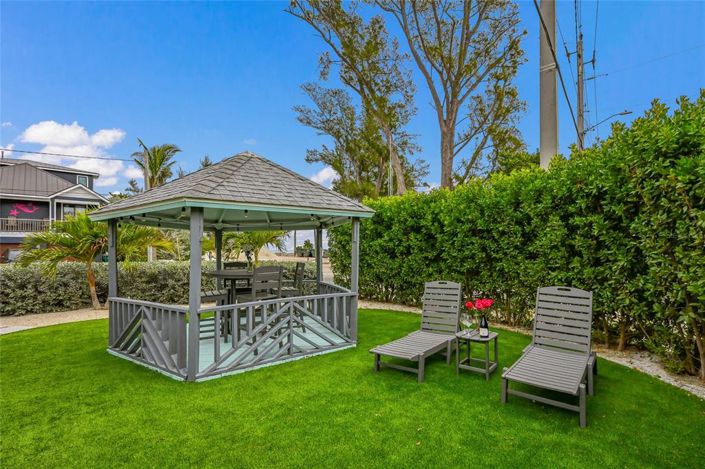 Image No.38-2 Bed Property for sale