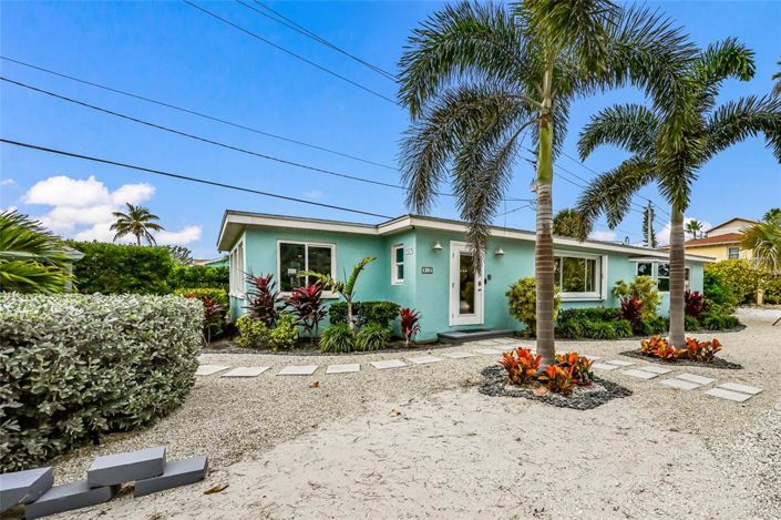 Image No.7-2 Bed Property for sale