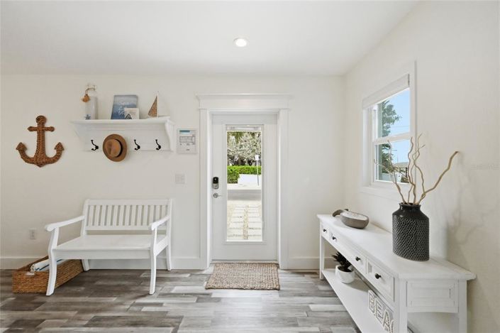 Image No.8-2 Bed Property for sale