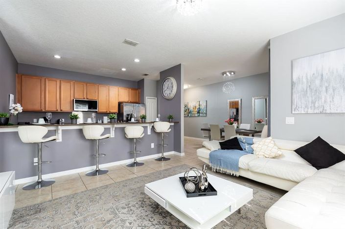 Image No.7-4 Bed Townhouse for sale