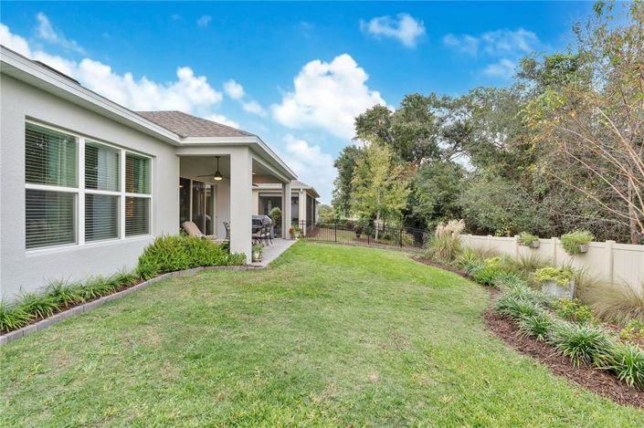 Image No.21-3 Bed Property for sale