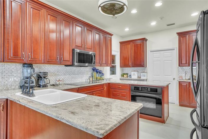 Image No.21-4 Bed Property for sale