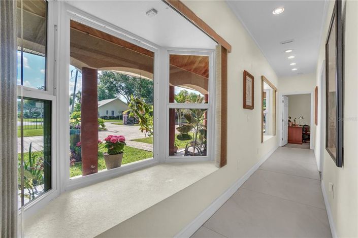 Image No.32-4 Bed Property for sale