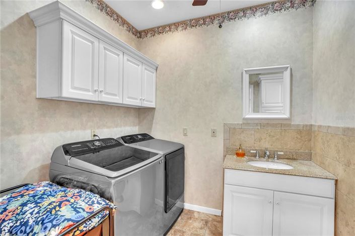 Image No.42-4 Bed Property for sale