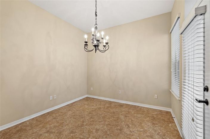 Image No.12-2 Bed Townhouse for sale