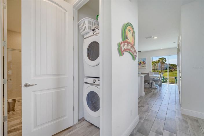 Image No.10-4 Bed Townhouse for sale