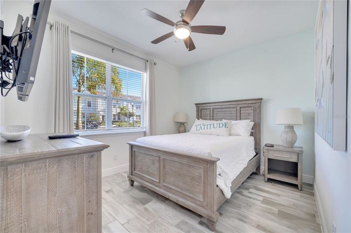 Image No.19-4 Bed Townhouse for sale