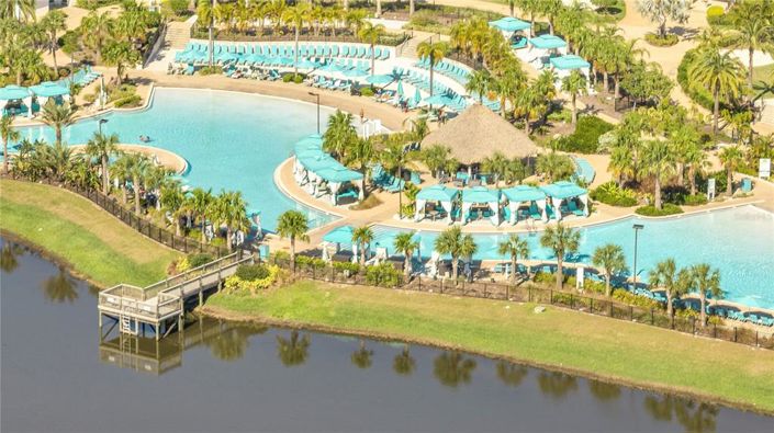 Image No.25-4 Bed Townhouse for sale