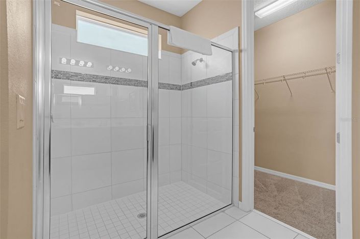 Image No.27-9 Bed Property for sale