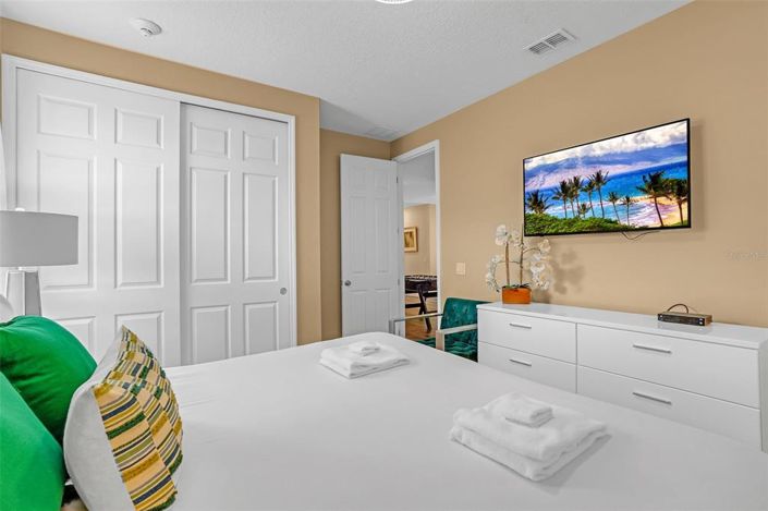 Image No.41-9 Bed Property for sale