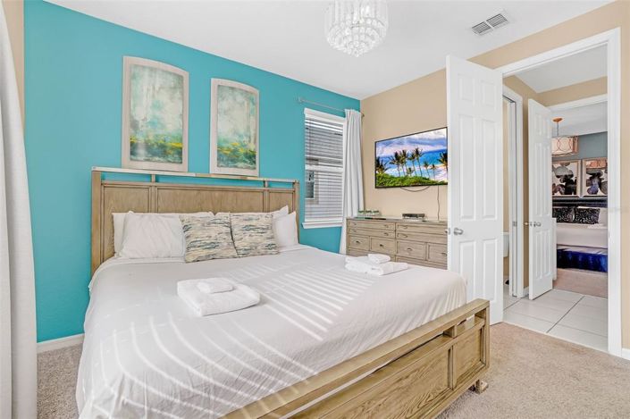 Image No.43-9 Bed Property for sale