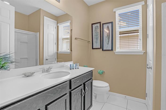 Image No.50-9 Bed Property for sale