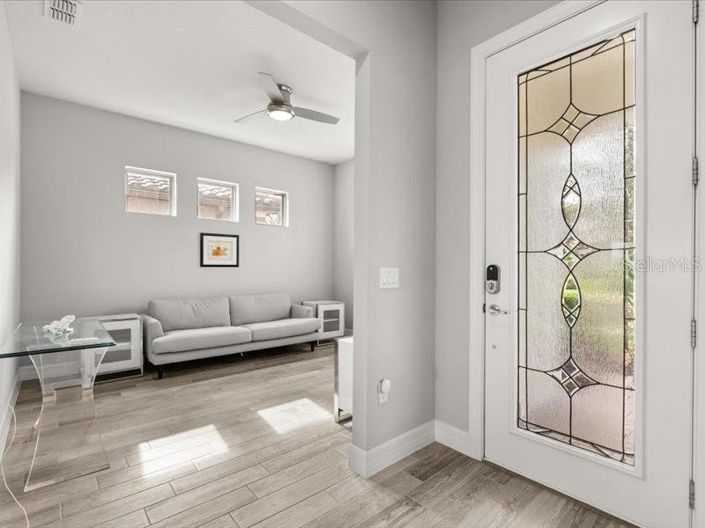 Image No.3-5 Bed Property for sale