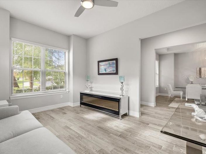 Image No.4-5 Bed Property for sale