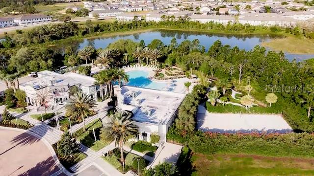 Image No.22-4 Bed Townhouse for sale