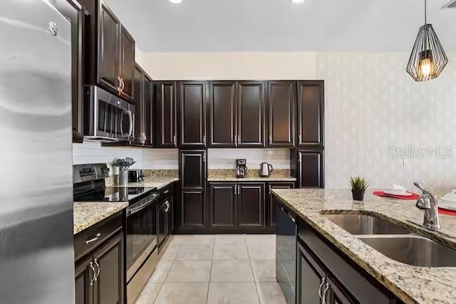 Image No.4-4 Bed Townhouse for sale