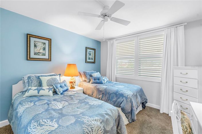 Image No.30-2 Bed Property for sale