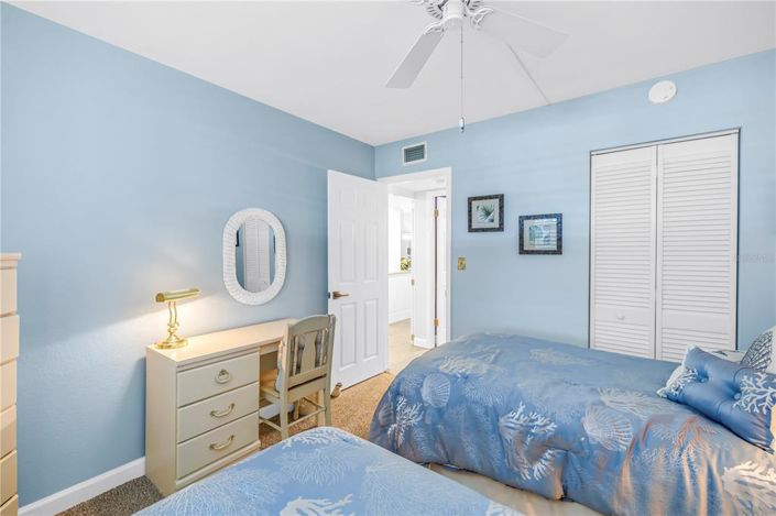 Image No.31-2 Bed Property for sale