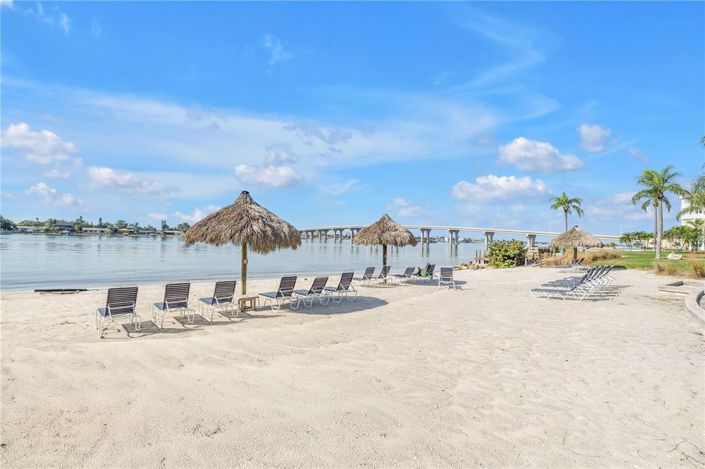 Image No.36-2 Bed Property for sale