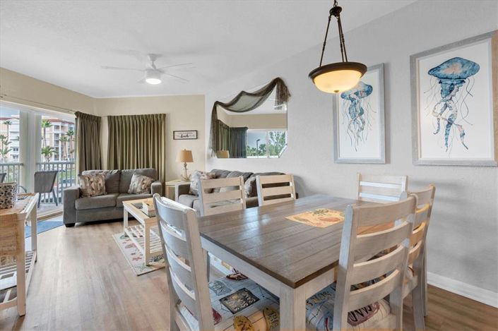 Image No.10-2 Bed Property for sale