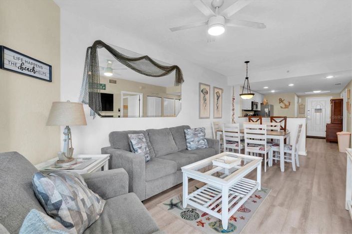 Image No.12-2 Bed Property for sale