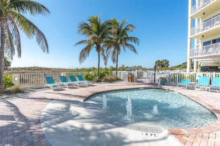 Image No.30-2 Bed Property for sale