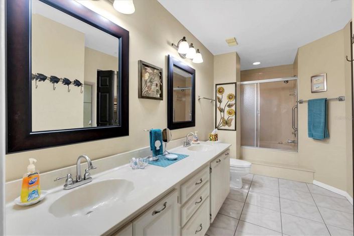 Image No.24-2 Bed Property for sale