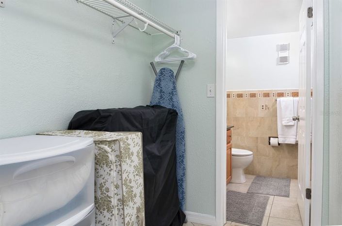 Image No.36-8 Bed Property for sale