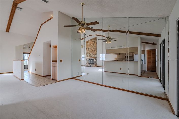 Image No.12-4 Bed Property for sale