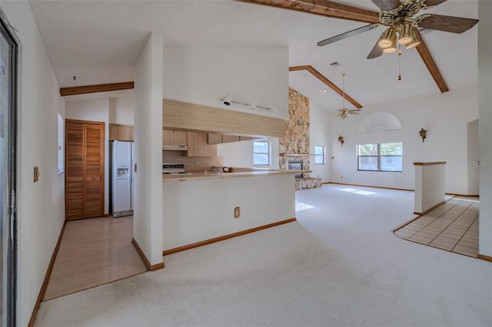 Image No.14-4 Bed Property for sale