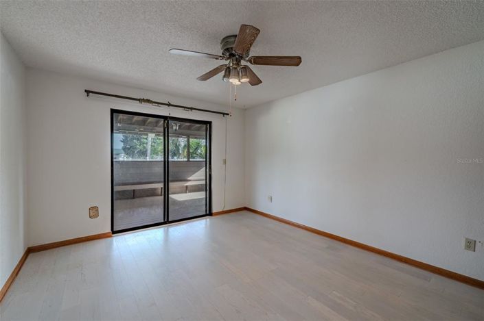 Image No.19-4 Bed Property for sale