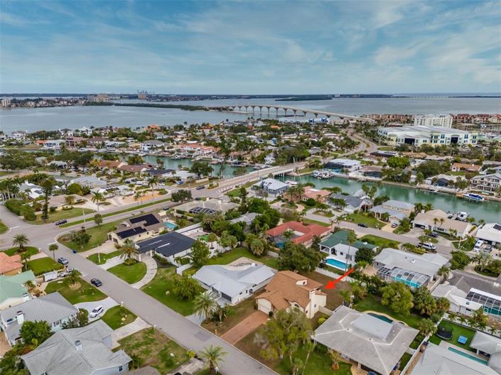 Image No.44-4 Bed Property for sale