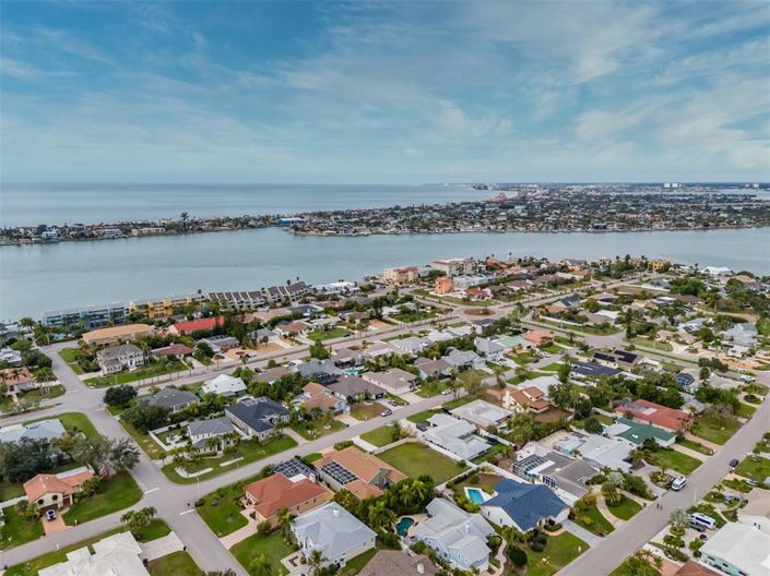 Image No.55-4 Bed Property for sale