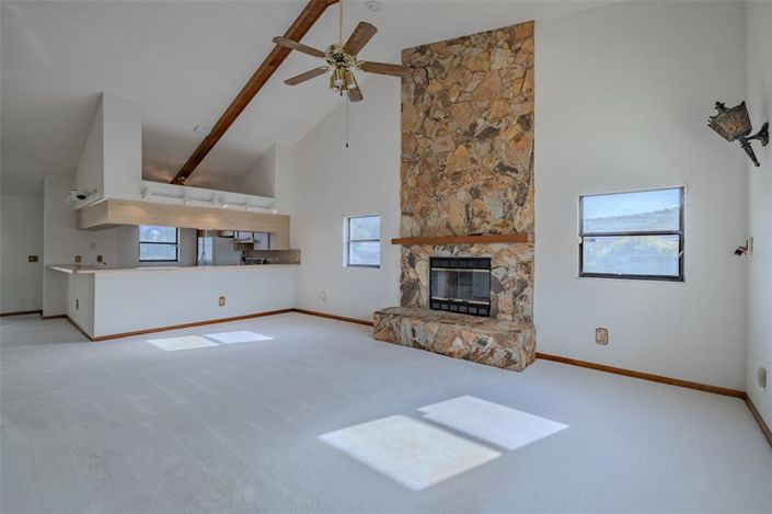 Image No.8-4 Bed Property for sale