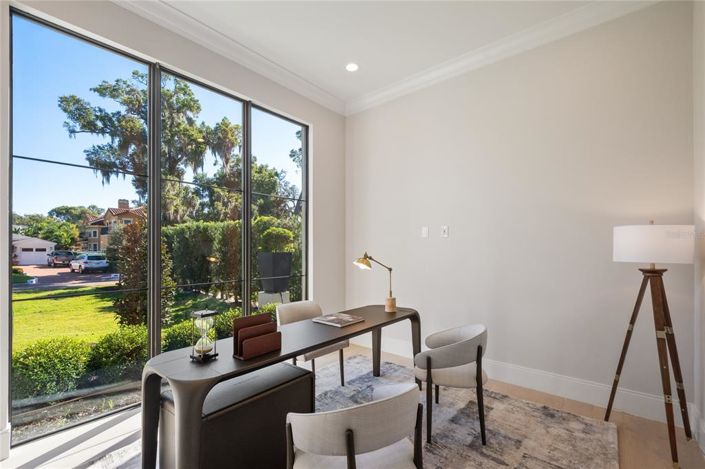 Image No.18-5 Bed Property for sale