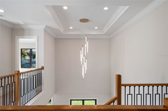 Image No.22-5 Bed Property for sale