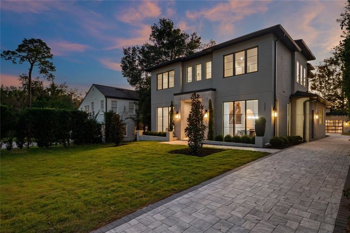 Image No.43-5 Bed Property for sale